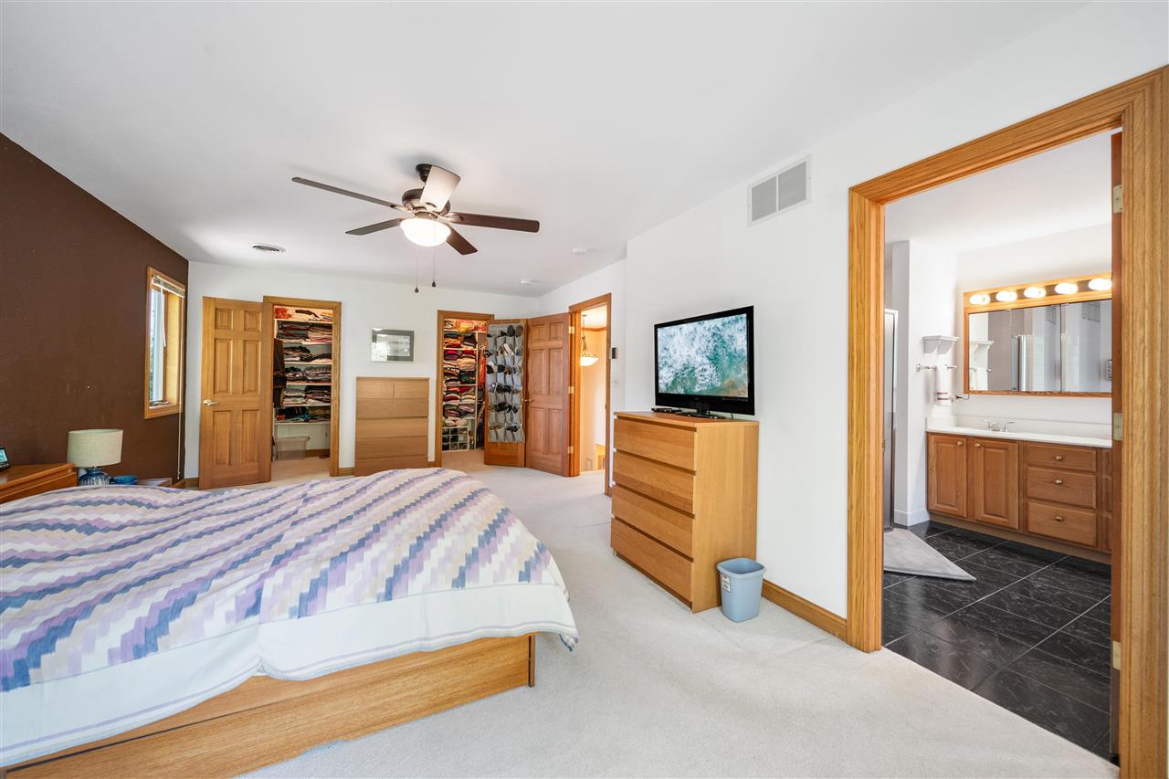 1802 Brown Deer Trail Coralville IA 52241