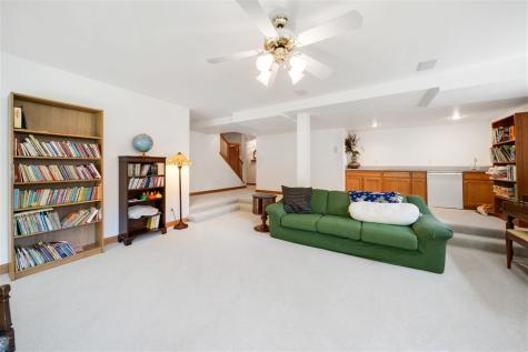 1802 Brown Deer Trail Coralville IA 52241