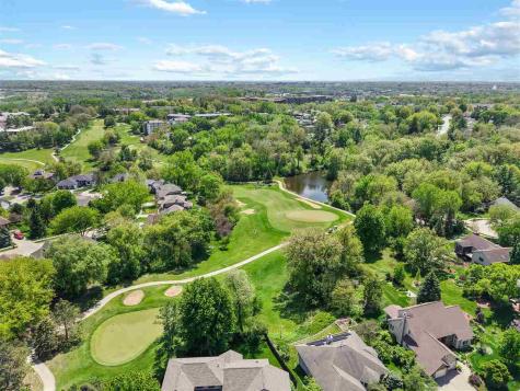 1802 Brown Deer Trail Coralville IA 52241
