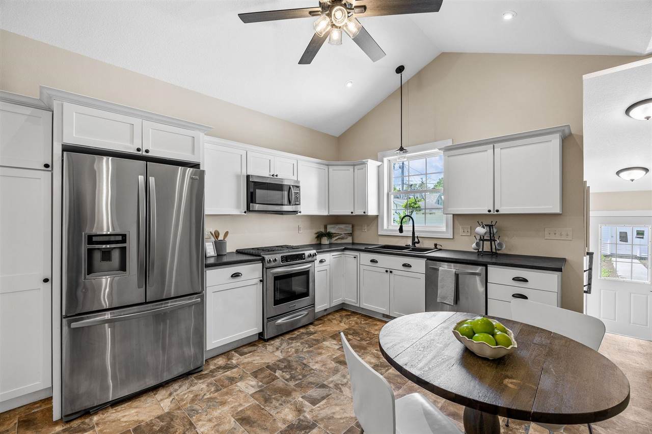 716 8th Street SW Cedar Rapids IA 52404