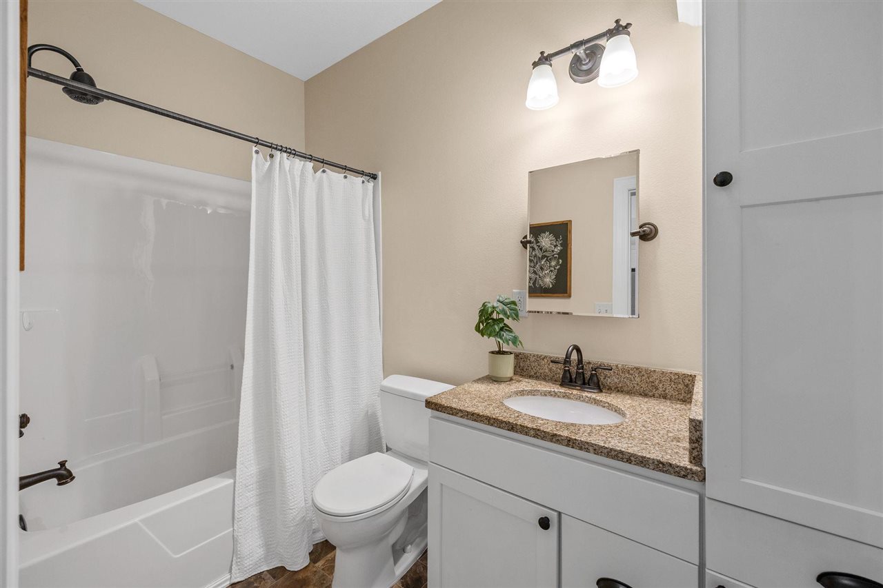 716 8th Street SW Cedar Rapids IA 52404