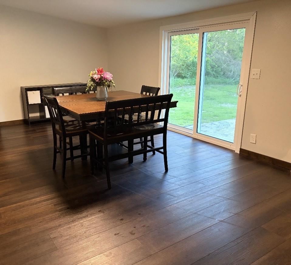 1668 180th Street Nichols IA 52766