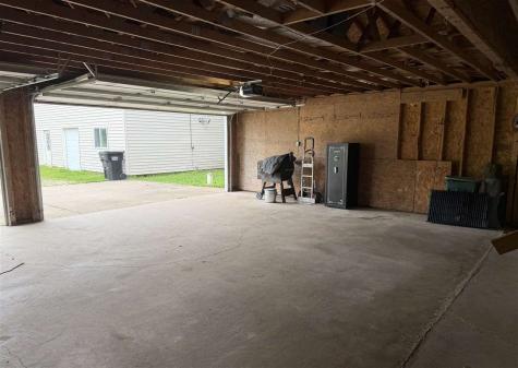 1668 180th Street Nichols IA 52766