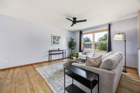30 Prairie Ridge Court North Liberty IA 52317