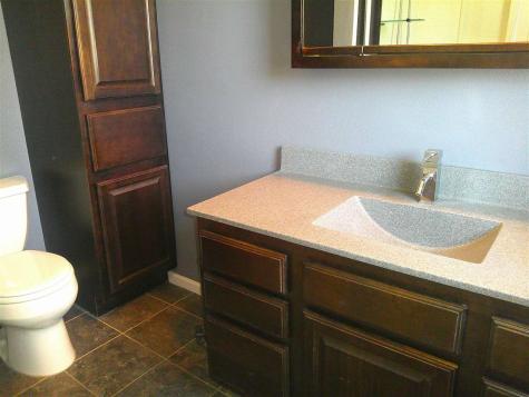 618 Washington Street Victor IA 52347
