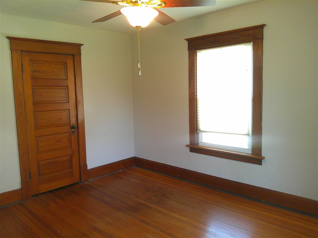 618 Washington Street Victor IA 52347