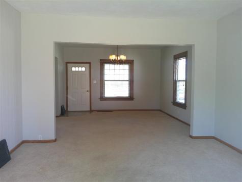 618 Washington Street Victor IA 52347