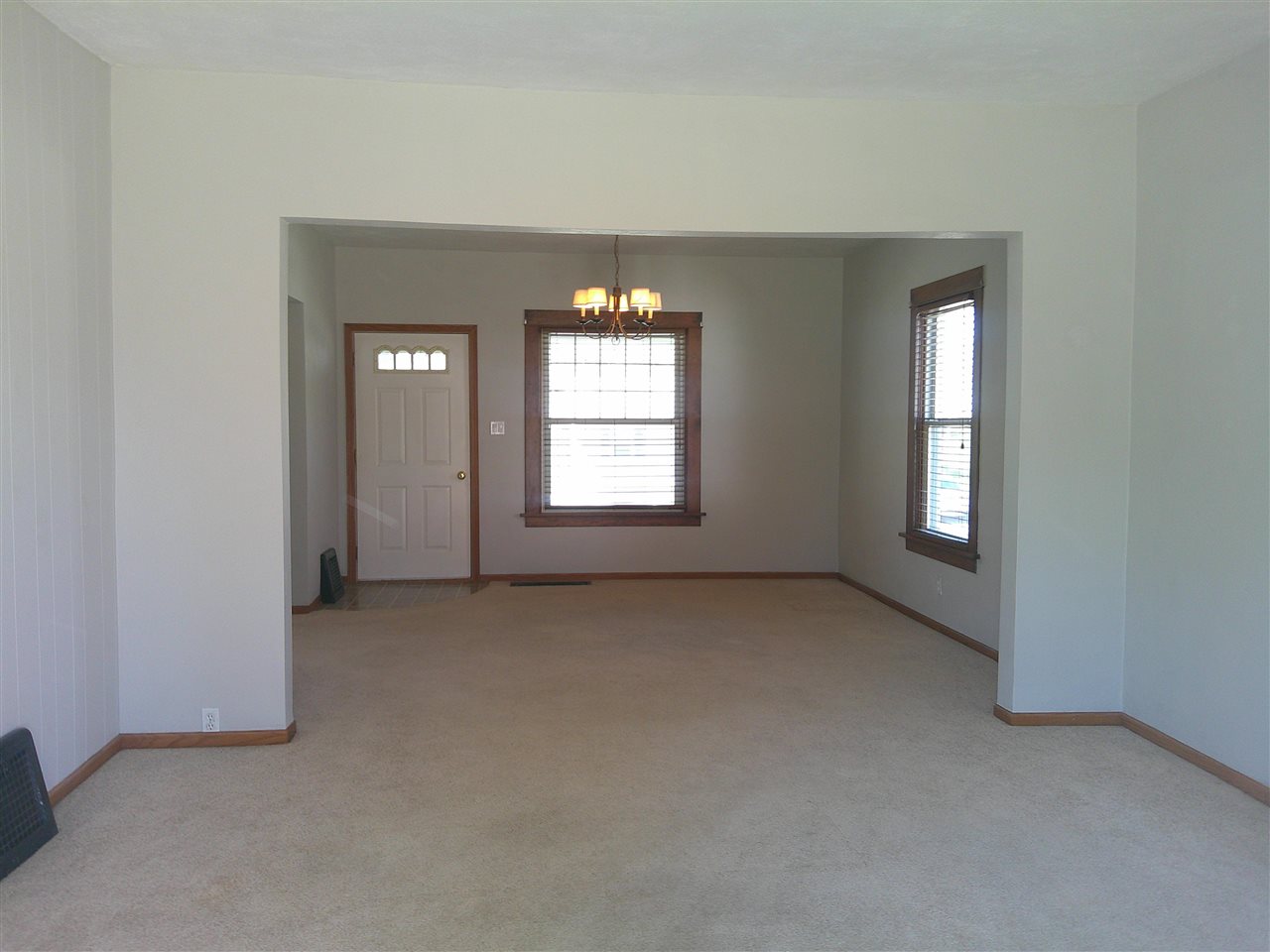 618 Washington Street Victor IA 52347