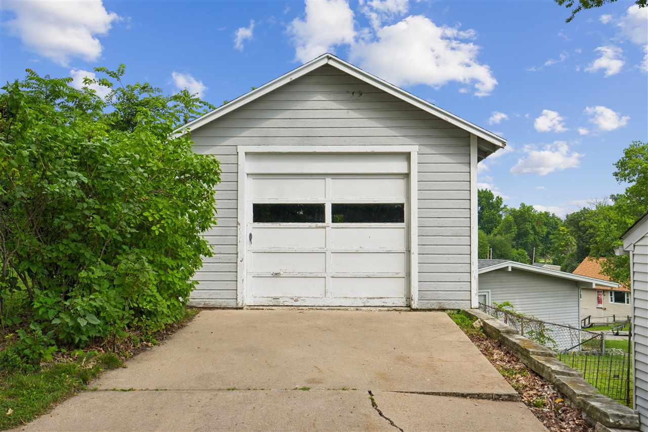 1308 SE Memorial Drive Cedar Rapids IA 52403