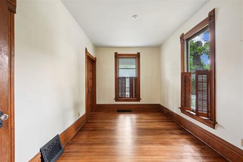 1308 SE Memorial Drive Cedar Rapids IA 52403