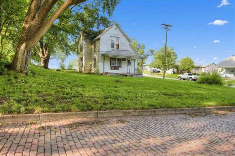 301 Jackson Street IA 50833
