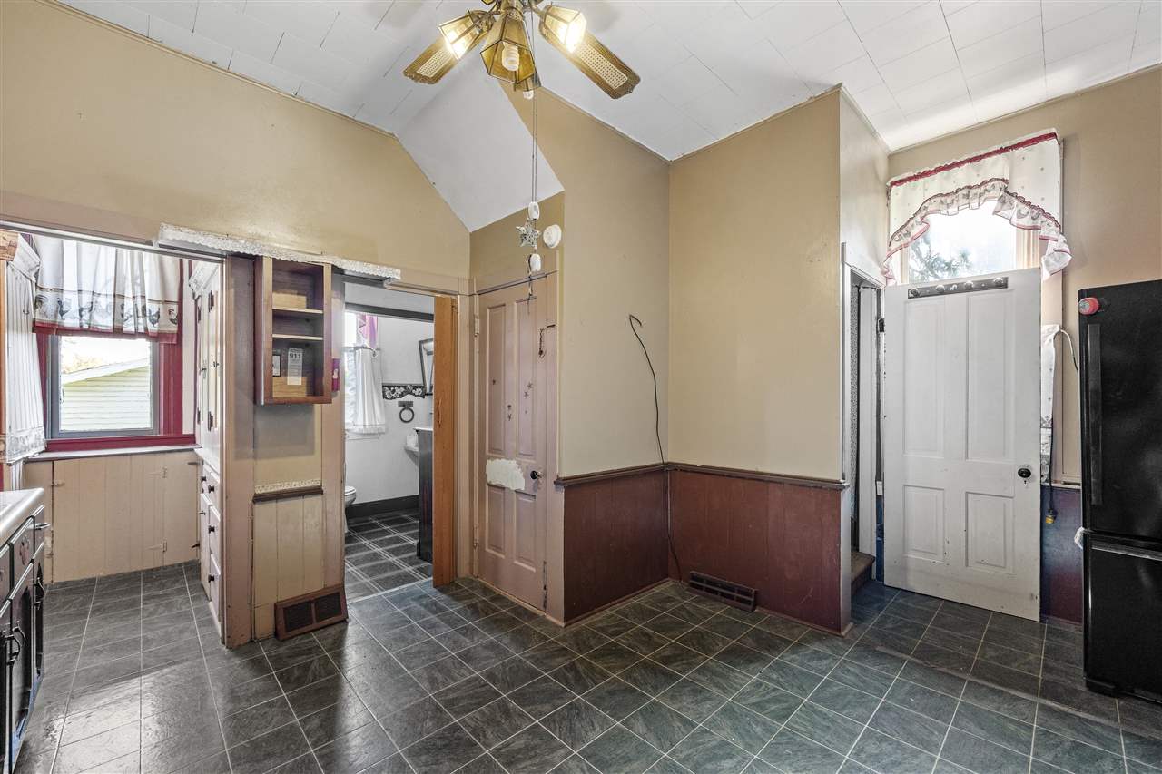 910 Meridian Street Tipton IA 52772