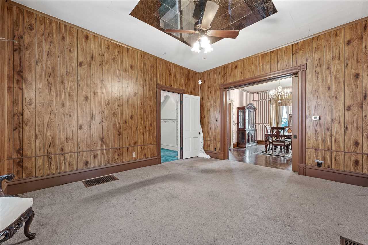 910 Meridian Street Tipton IA 52772