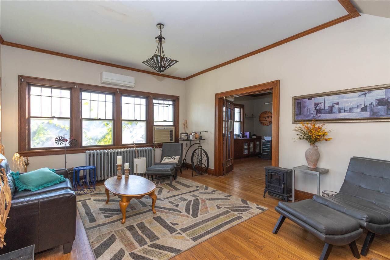515 W 5th Street Washington IA 52353