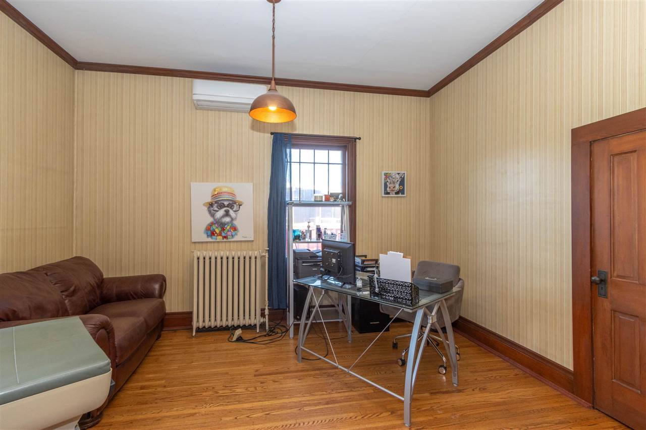 515 W 5th Street Washington IA 52353
