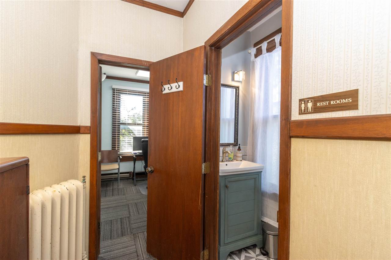 515 W 5th Street Washington IA 52353