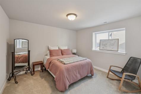 1310 E Gable Way Tiffin IA 52340