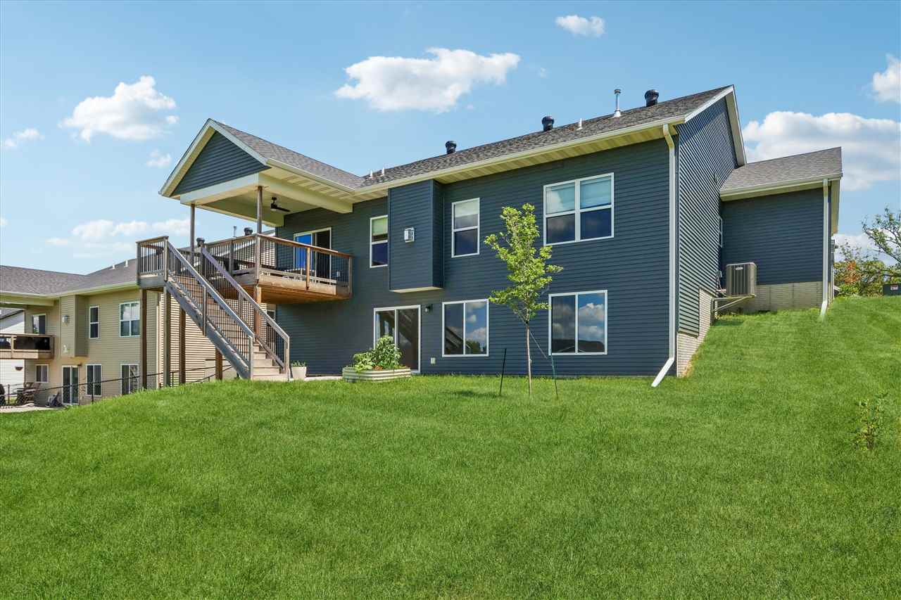 1310 E Gable Way Tiffin IA 52340