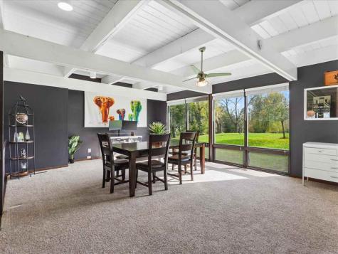 1980 Valley View Drive NE North Liberty IA 52317