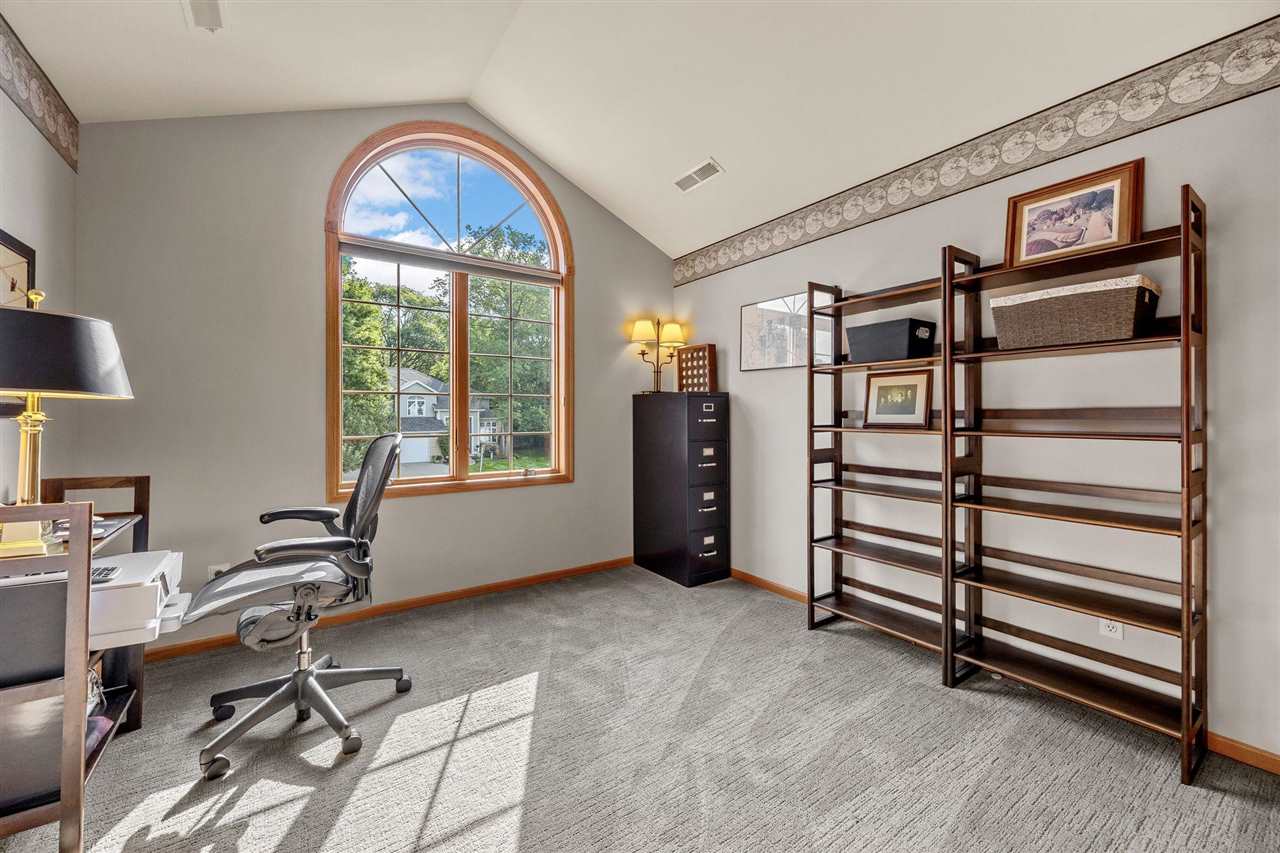 741 Arlington Drive Iowa City IA 52245