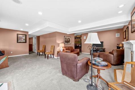741 Arlington Drive Iowa City IA 52245