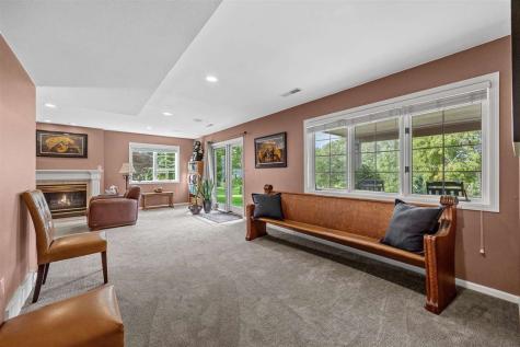 741 Arlington Drive Iowa City IA 52245