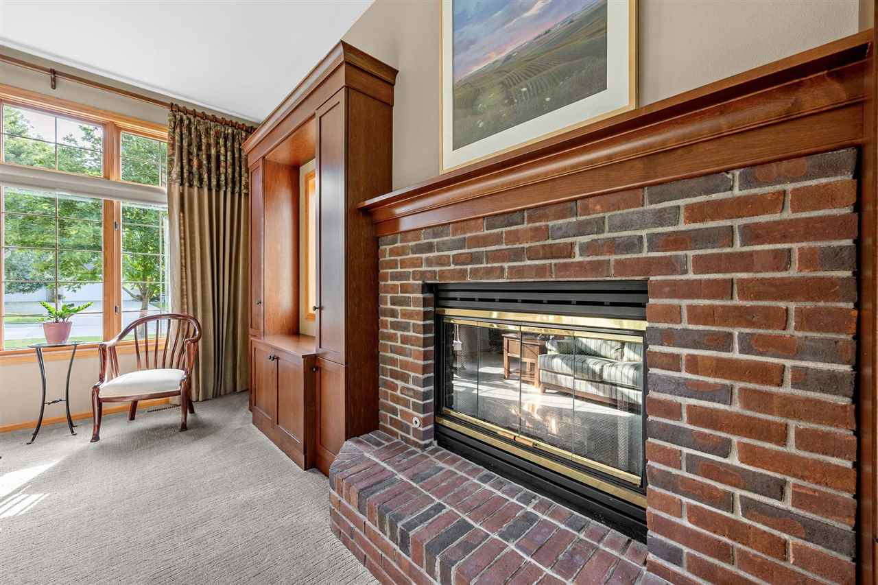 741 Arlington Drive Iowa City IA 52245