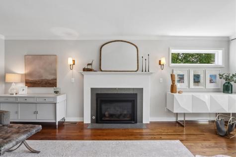 19 Cherry Lane NE Iowa City IA 52240