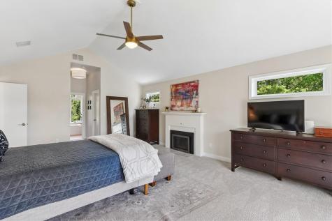 19 Cherry Lane NE Iowa City IA 52240