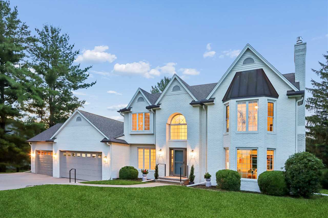 19 Cherry Lane NE Iowa City IA 52240