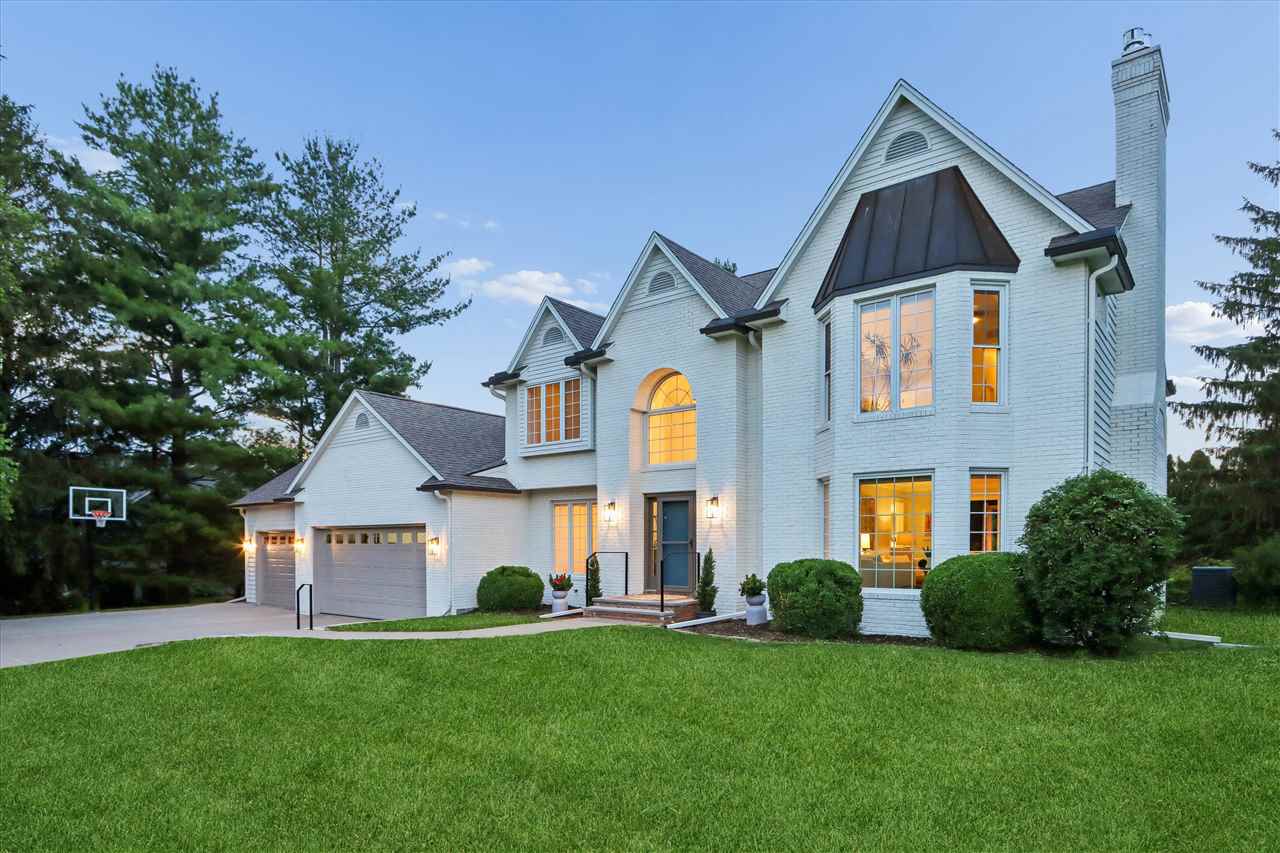 19 Cherry Lane NE Iowa City IA 52240