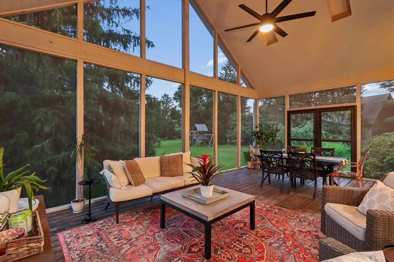 19 Cherry Lane NE Iowa City IA 52240