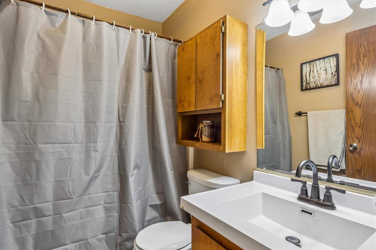 1810 12th Avenue Coralville IA 52241