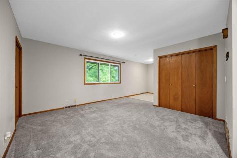 1257 Slothower Iowa City IA 52246