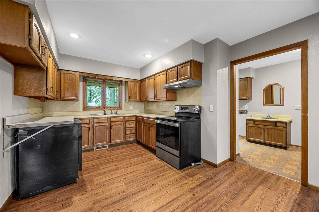 1257 Slothower Iowa City IA 52246