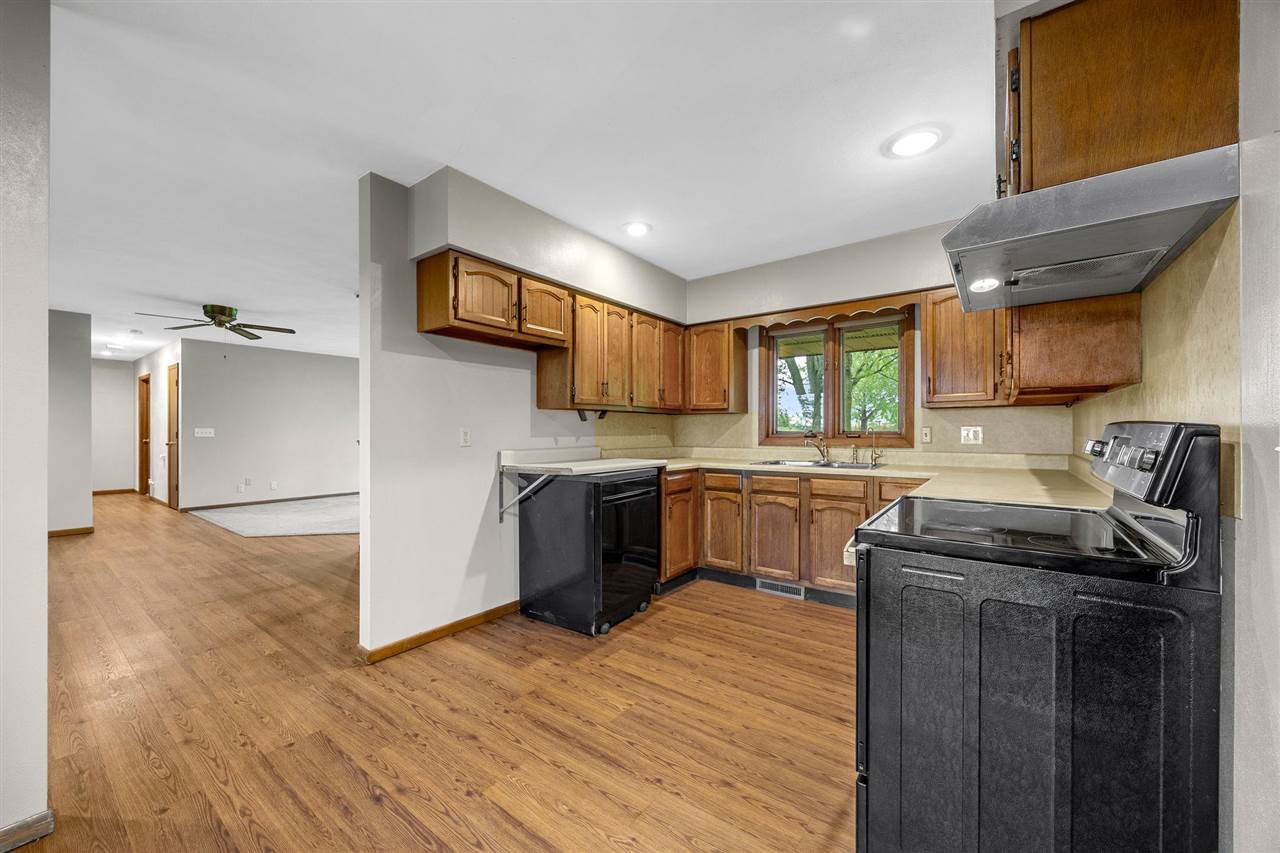 1257 Slothower Iowa City IA 52246