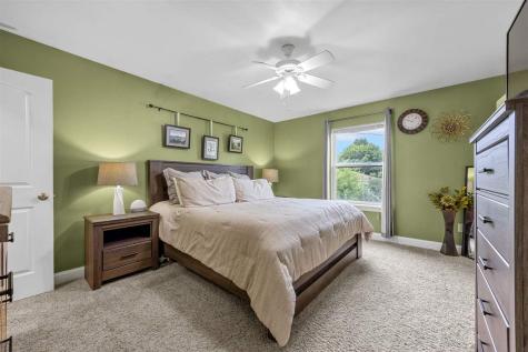 104 Kleopfer Avenue Riverside IA 52327