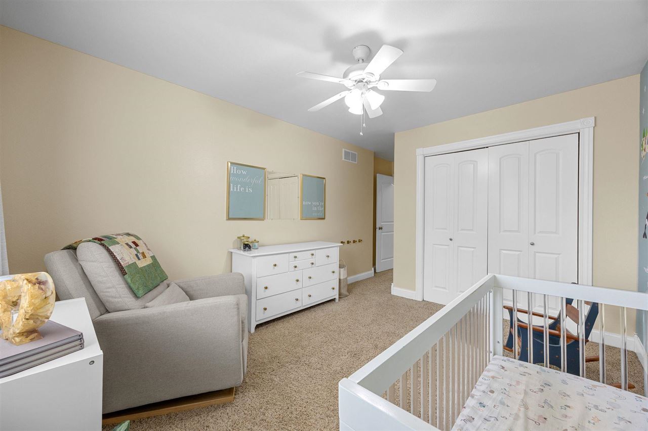 104 Kleopfer Avenue Riverside IA 52327
