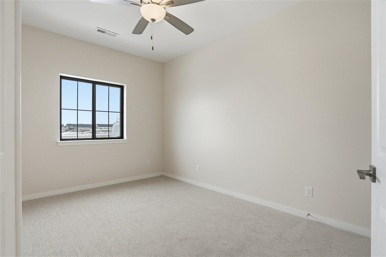1261 Roosevelt Circle North Liberty IA 52317