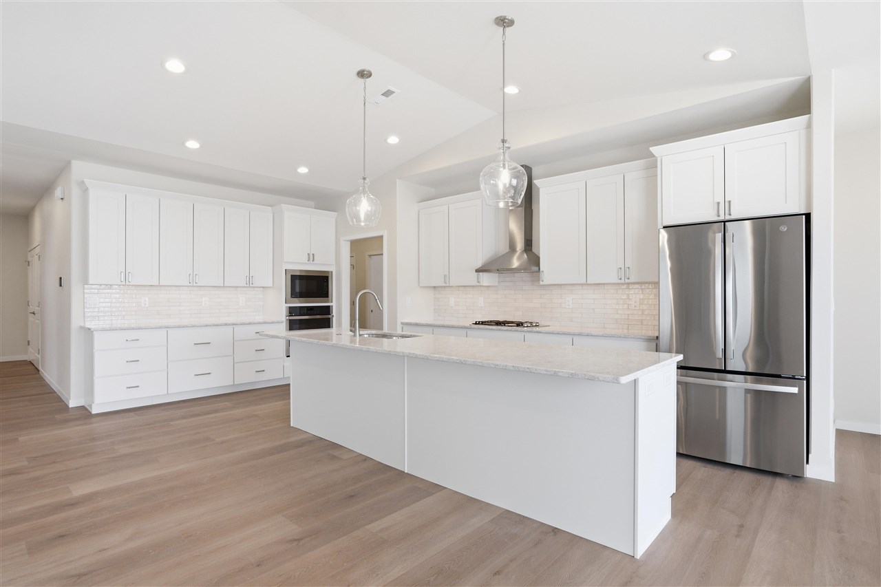 1261 Roosevelt Circle North Liberty IA 52317