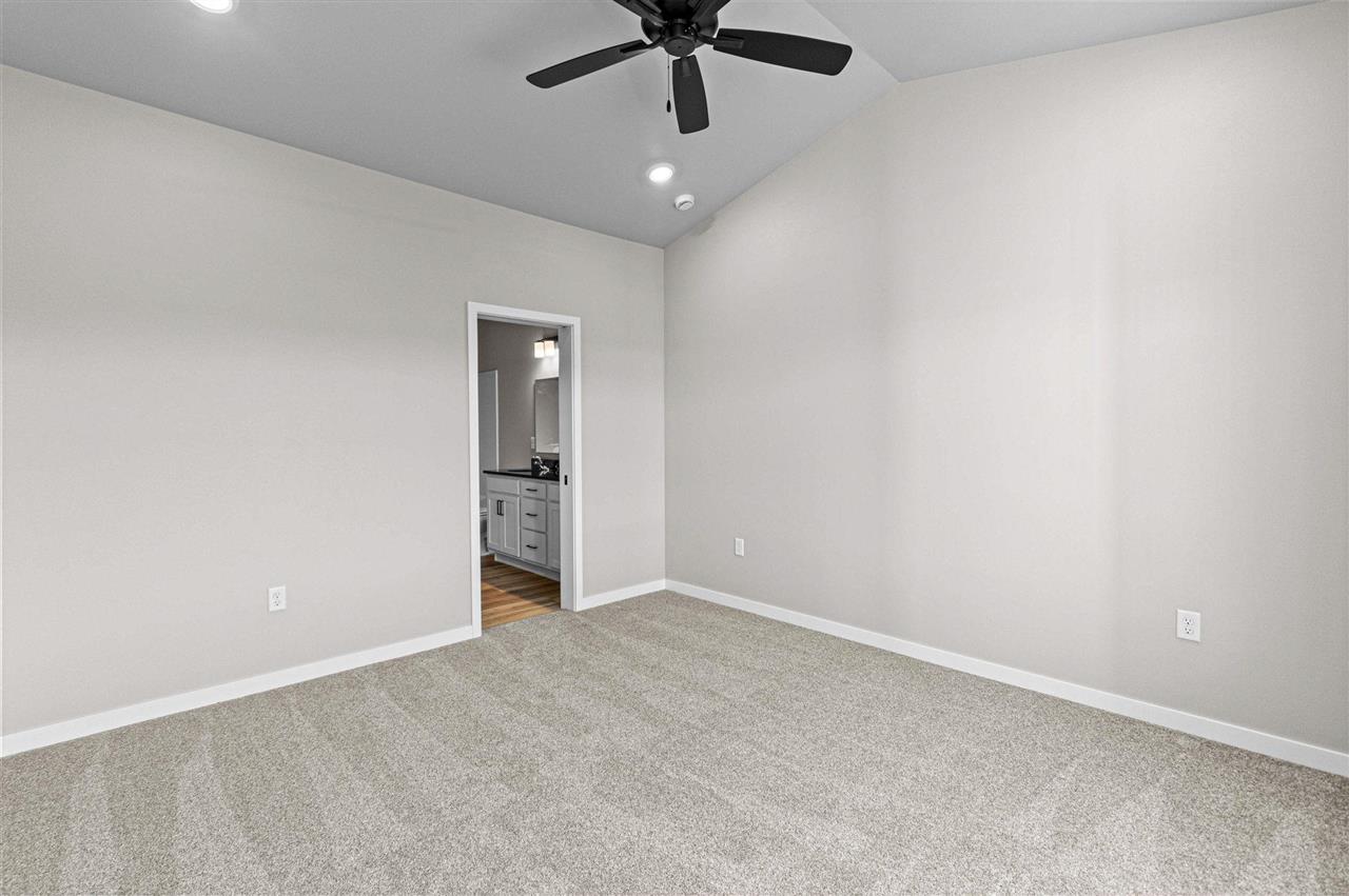 2017 Suttner Drive North Liberty IA 52317