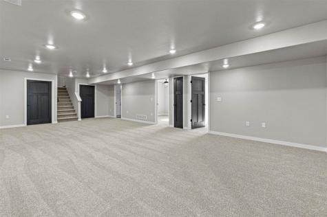 2017 Suttner Drive North Liberty IA 52317