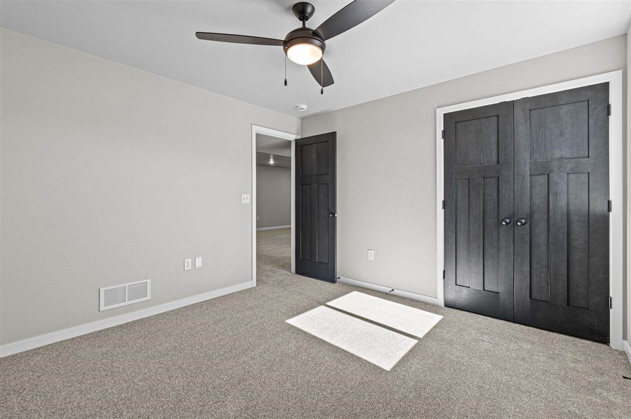 2017 Suttner Drive North Liberty IA 52317