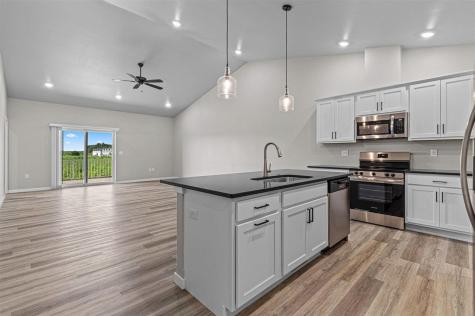 2017 Suttner Drive North Liberty IA 52317