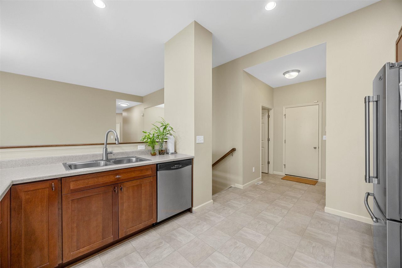 2424 Radcliffe Drive SW Cedar Rapids IA 52404