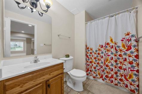 2424 Radcliffe Drive SW Cedar Rapids IA 52404