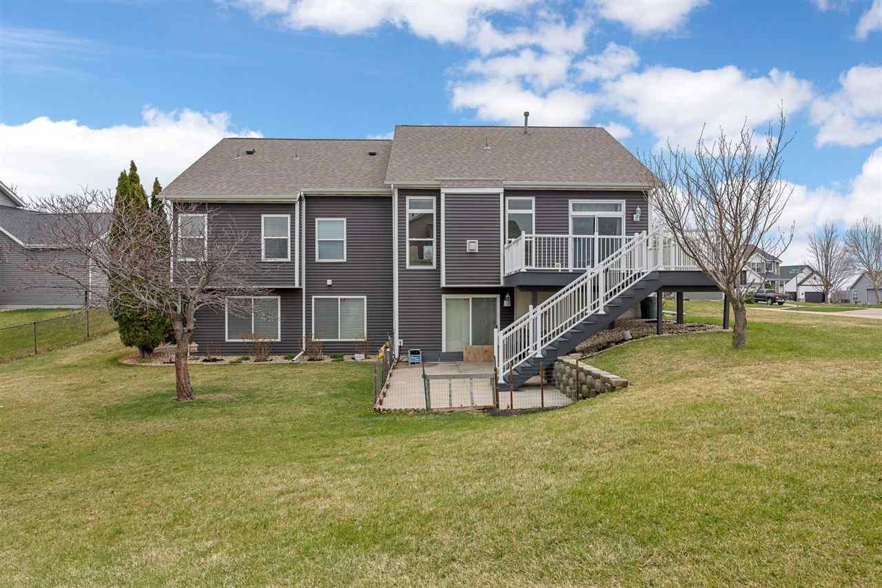 2424 Radcliffe Drive SW Cedar Rapids IA 52404
