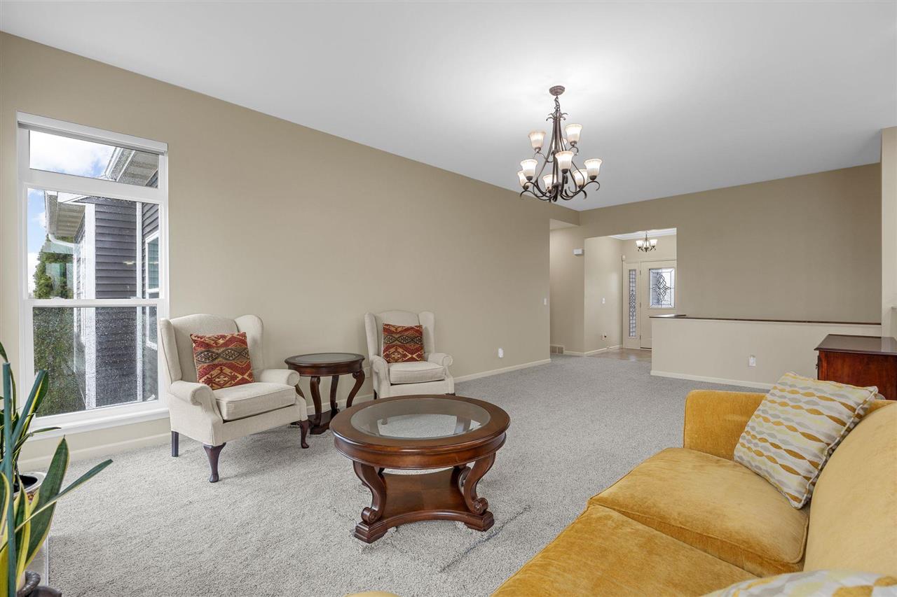 2424 Radcliffe Drive SW Cedar Rapids IA 52404