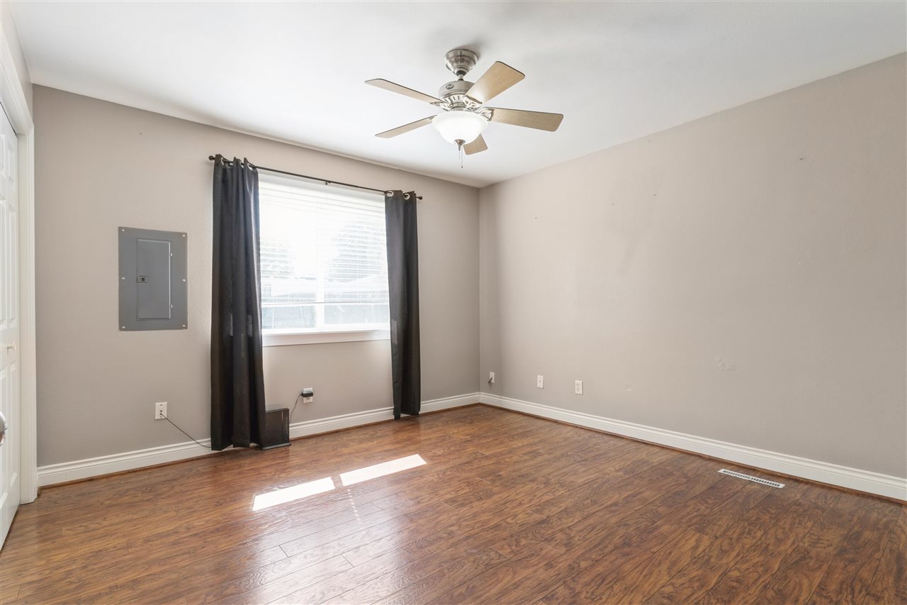 1085 Fairview Drive Marion IA 52302