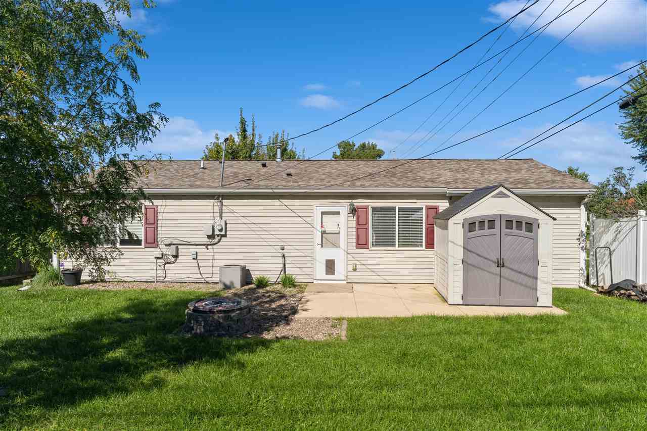 1085 Fairview Drive Marion IA 52302